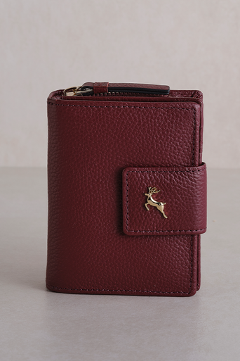 Small Leather Purse in Wine