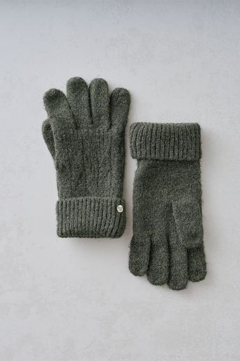 Knitted Gloves