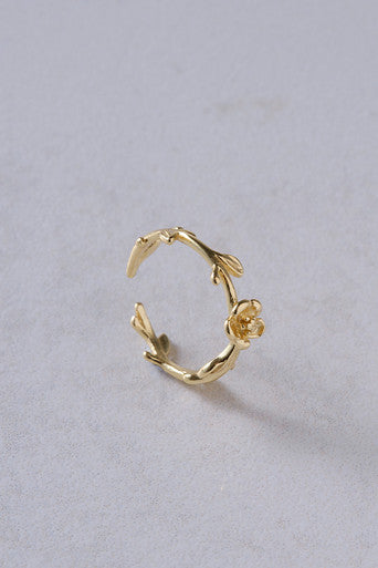 Flower Toe Ring in Gold