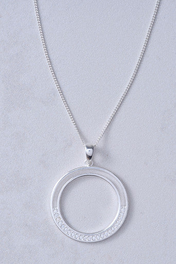Cubic Zirconia Cicle Pendant in Silver
