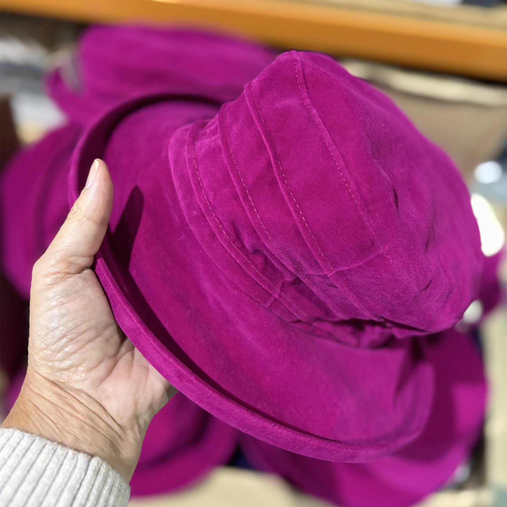 Tesoro New Velvet Hats